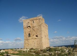 Marina Serra - Lungomare Mirabello - Torre Palane